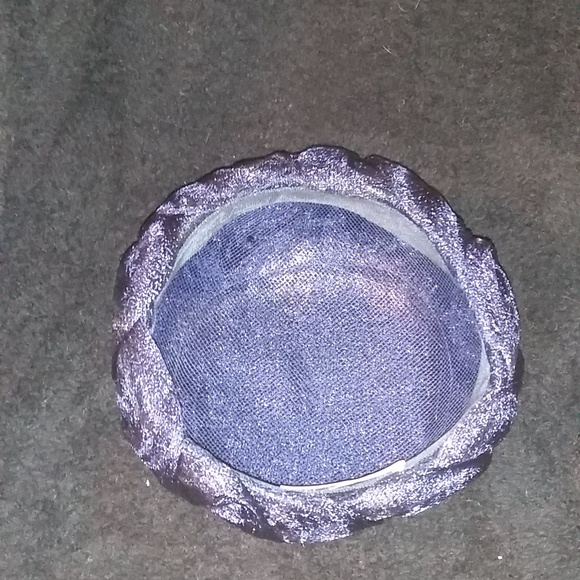 Vintage Navy Blue Pillbox Hat, Anita Pineault, Own a piece of Fashion Hi… - Picture 3 of 9